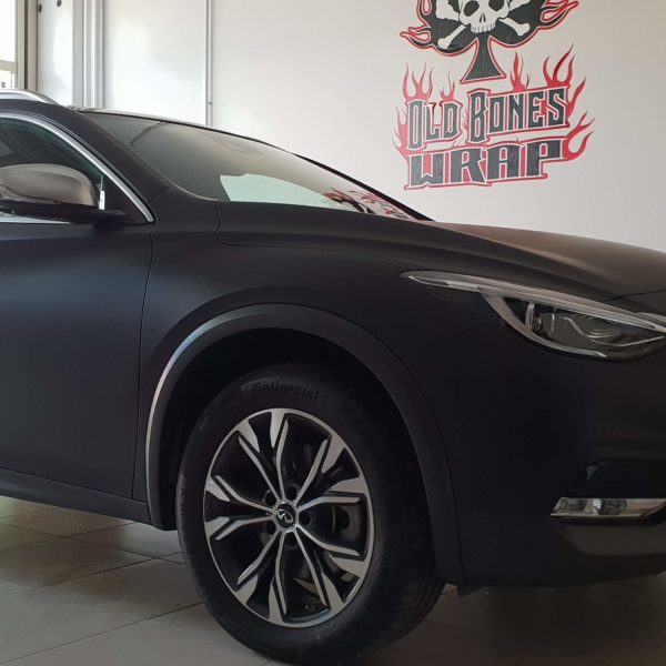 Infinity QX30 – Cambio colore